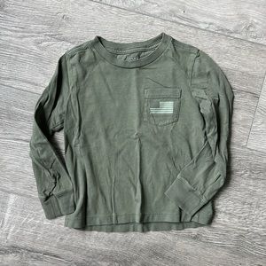 Vineyard Vines Olive long Sleeve pull over 2T